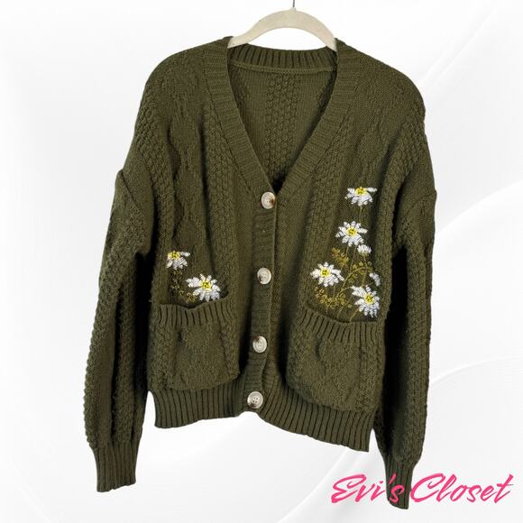 Romwe Women's Cardigan Army Green Sz 4. 2 Pockets 4 Buttons Closure - Picture 1 of 7